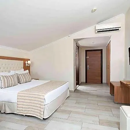 Sundia Suncity By Liberty Ξενοδοχείο Cedit